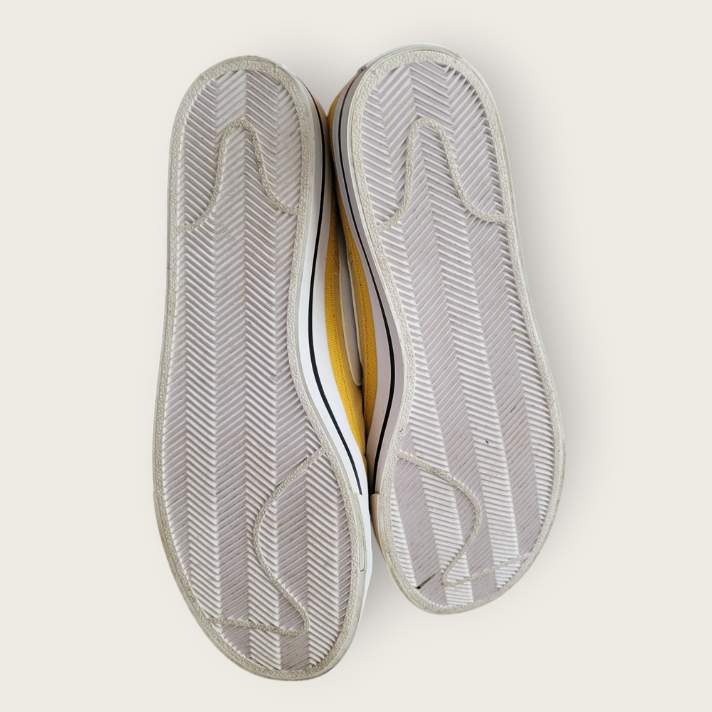 Nike Court Legacy Canvas Sanded Gold Sneakers Men Sz 11 CW6539-700 - Picture 8 of 16